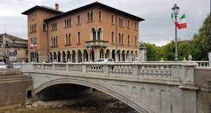 PIEVE DI SOLIGO, CONTÀ E TREVISAN E IL PONTE CHE UNISCE